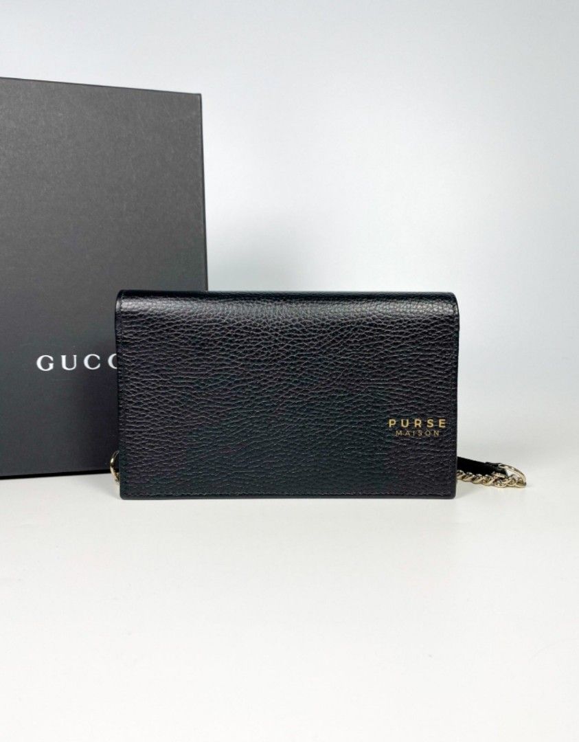 Black leather gucci wallet