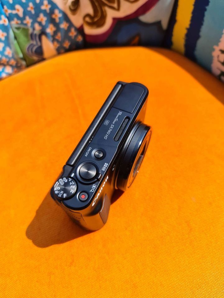 Canon PowerShot SX740 HS For Sale or Swap, Photography, Cameras on