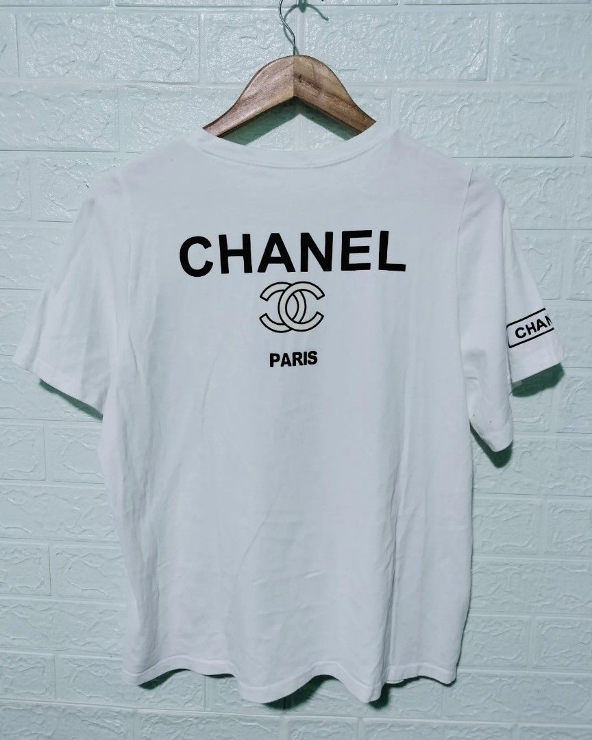 M) Authentic CHANEL winter 2017 collection shirt, Men's Fashion, Tops &  Sets, Tshirts & Polo Shirts on Carousell