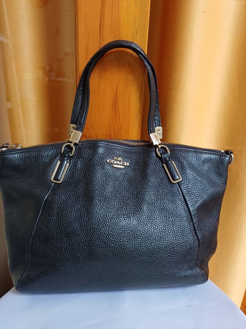 Coach Small KELSEY Authentic, Luxury, Bags & Wallets on Carousell