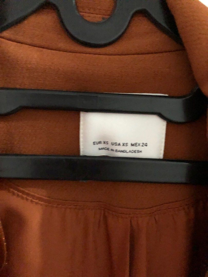 Coat brand berska, Women's Fashion, Women's Clothes, Outerwear on Carousell