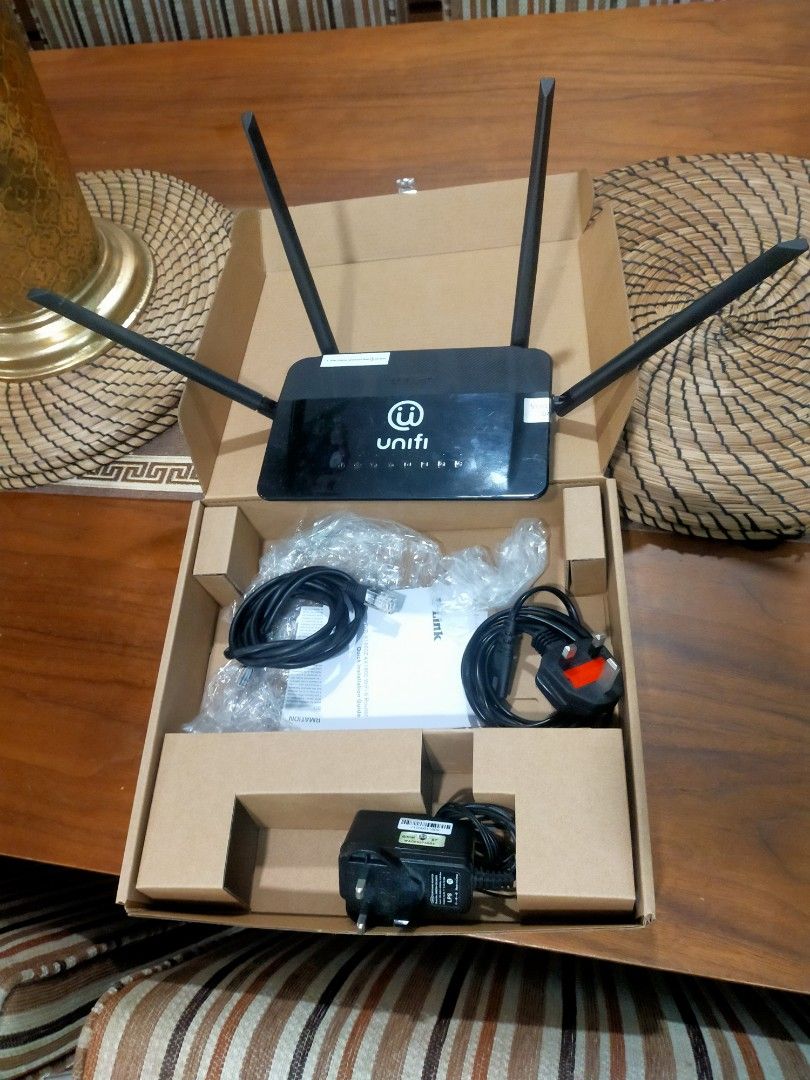 D link modem, Services, Electronics & Gadget Repairs on Carousell