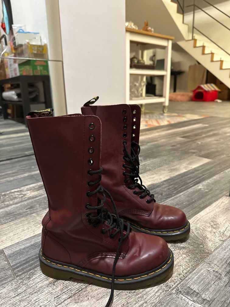 Dr martens shop cherry calf boots
