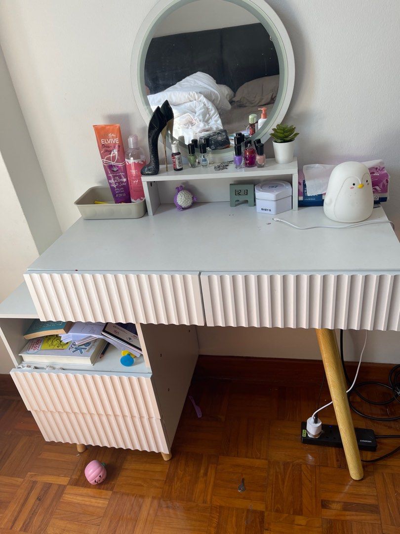 Dressing Table, Furniture & Home Living, Furniture, Other Home
