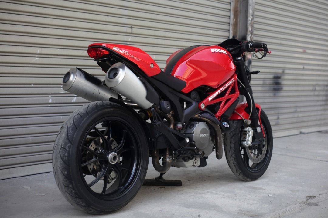 Ducati monster single sided swingarm sales