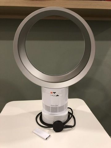 Dyson Air Multiplier AM06 Table Fan
