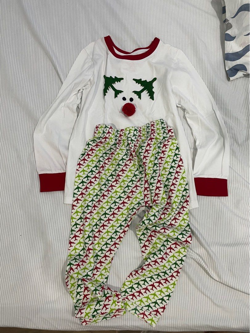 Emirates pajamas, Babies & Kids, Babies & Kids Fashion on Carousell