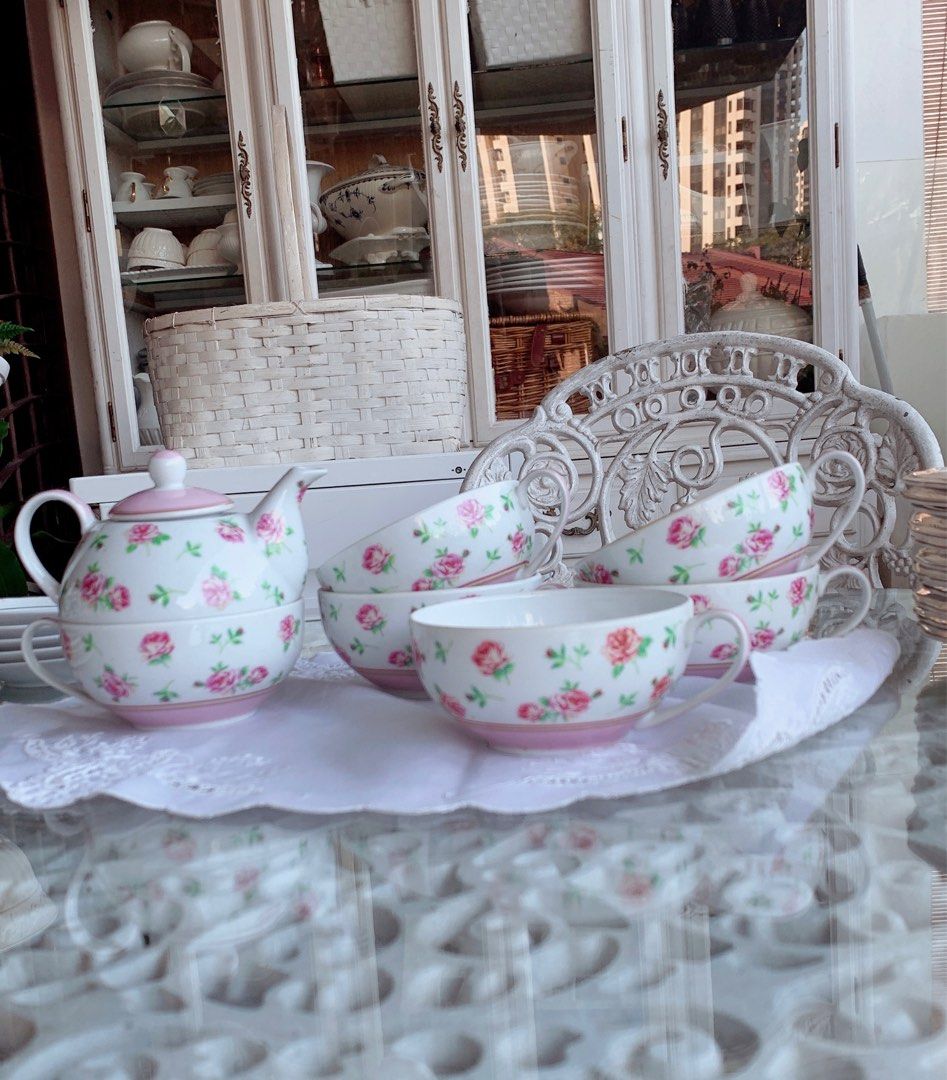 English rose tea set, Furniture & Home Living, Kitchenware & Tableware