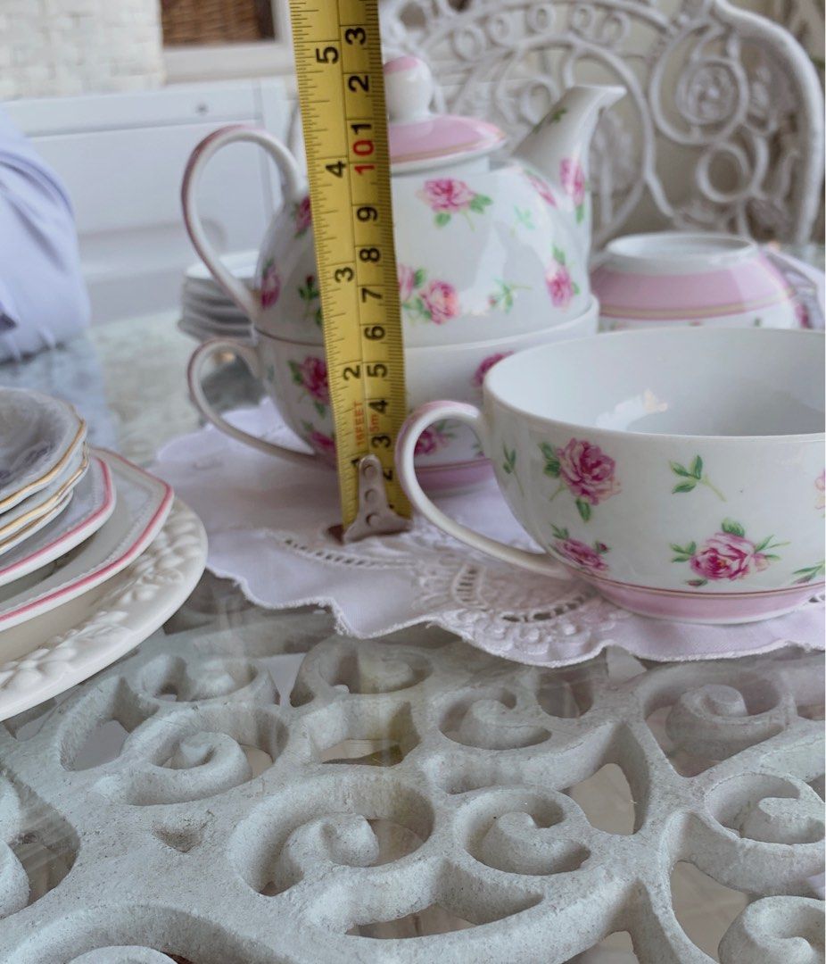 English rose tea set, Furniture & Home Living, Kitchenware & Tableware