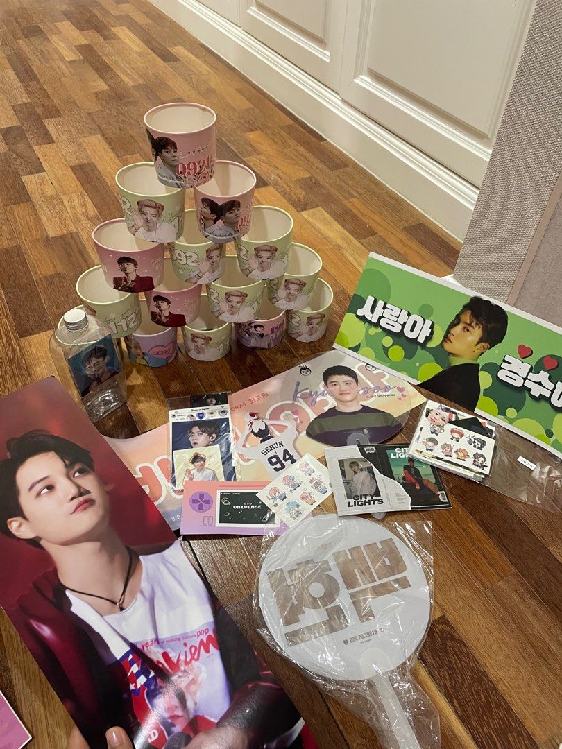 Exo merchandise, Hobbies & Toys, Collectibles & Memorabilia, KWave on