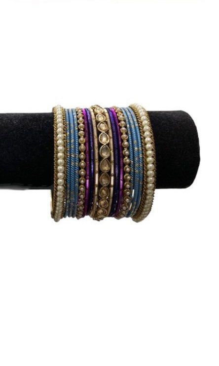 Fancy Bangles (Category: Other Accessories) located in Selayang. Submitted by samvardhana (Listing ID 1210072457, Image 1). Description: Bangles to let go (2 sets, 1 for left hand and 1 for right hand) Size 2.10 Mistakenly bought much bigger size Open for negotiation .