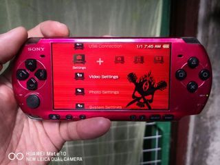 FOR SALE : Sony PSP 3000 Slim, with Game's installed. Good Battery Life.