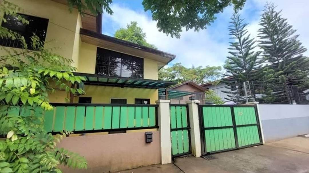 For Sale House and Lot Amadeo Cavite, Property, For Sale, House & Lot