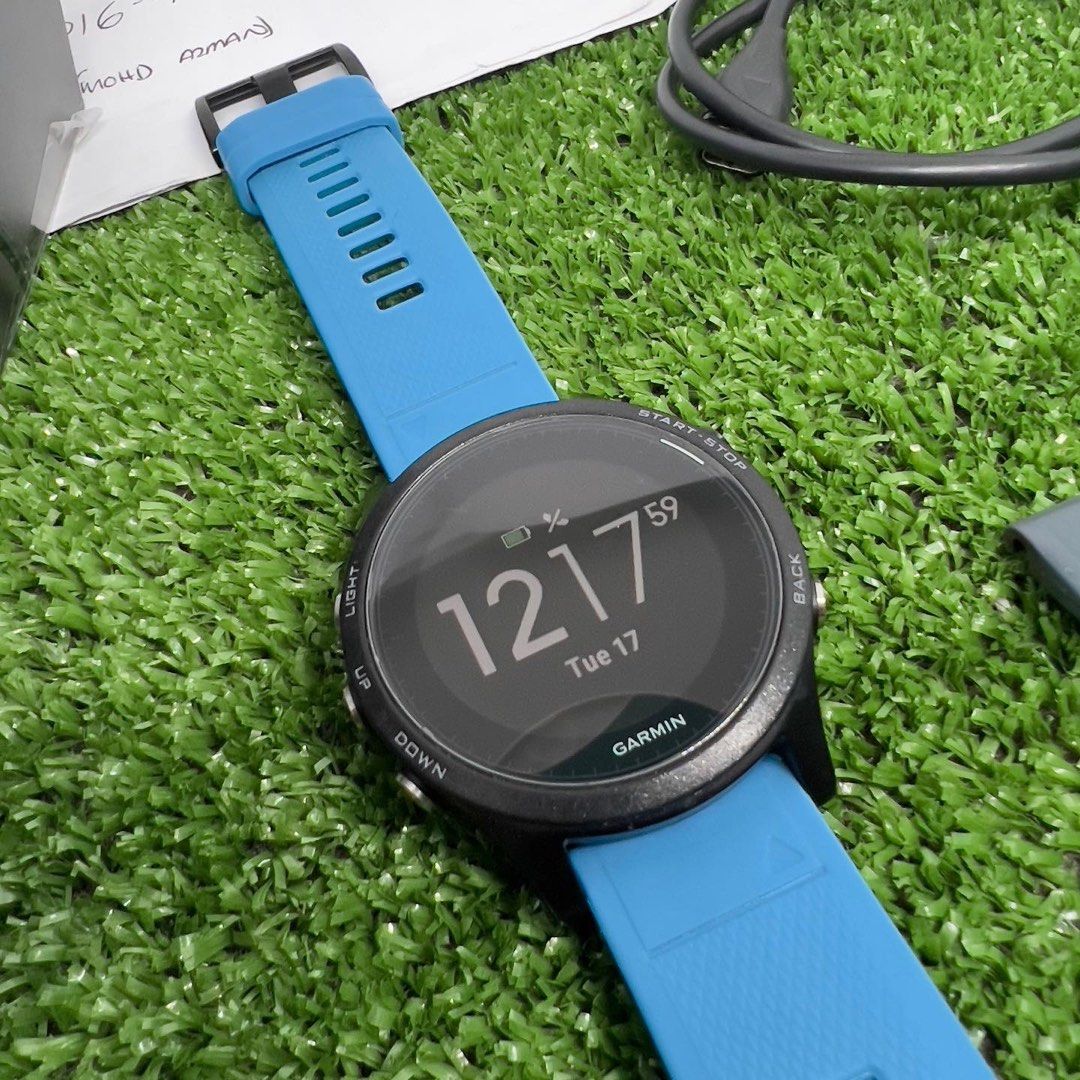 Garmin Forerunner 935, Men's Fashion, Watches & Accessories, Watches on