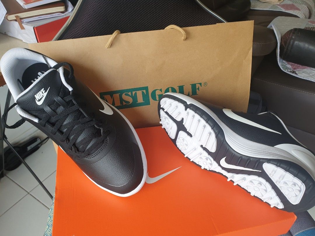 Golf shoes, Sports Equipment, Sports & Games, Golf on Carousell
