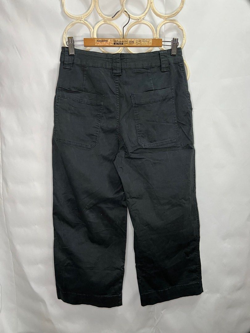 Grey Cargo Pants, Women's Fashion, Bottoms, Jeans & Leggings on Carousell