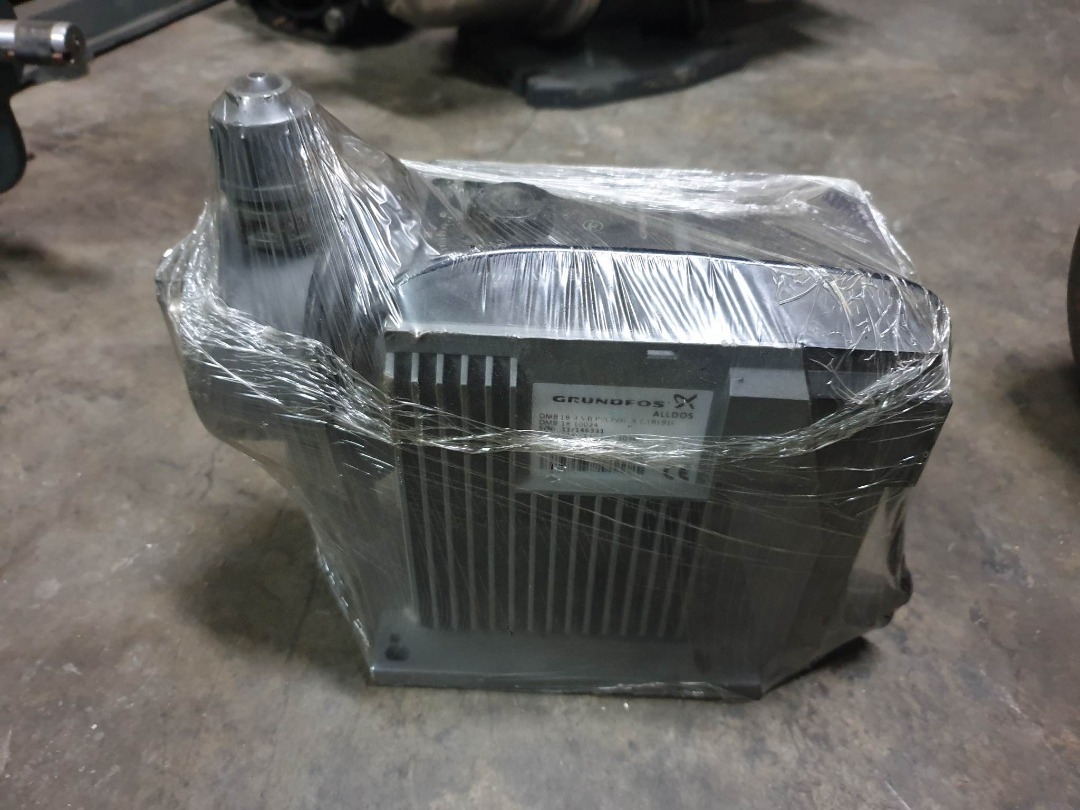 Grundfos Metering Pump, Commercial & Industrial, Industrial Equipment