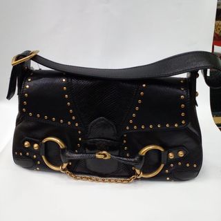(Category: ) located in . Submitted by dee_closet7787 (Listing ID 1210105995, Image 1). Description: .