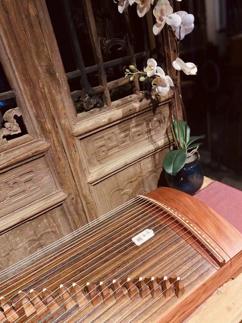 Guzheng 1 meter small musical instrument, Hobbies & Toys, Music & Media