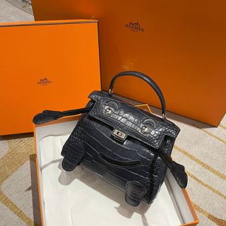 （分類：）位於 。 由 goodluxehk 提交（商品編號 1210088878，圖片 1）。簡介： 。