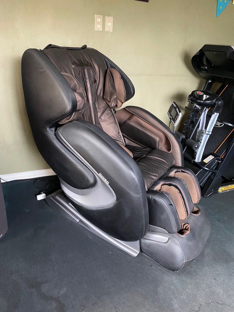HIRO HiSOAR 2.0 Massage Chair, Health & Nutrition, Massage Devices on