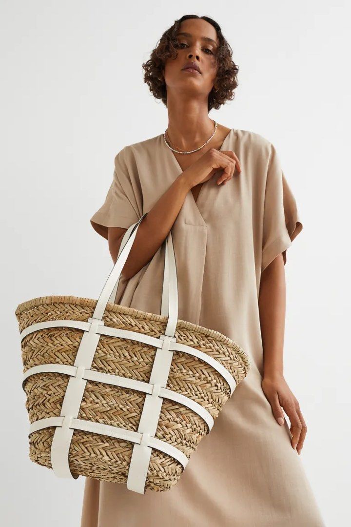 White straw clearance bag
