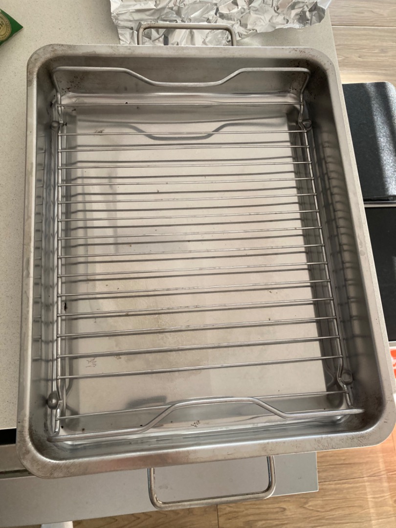 IKEA Roasting tin with grill rack, Kitchen & Appliances on Carousell