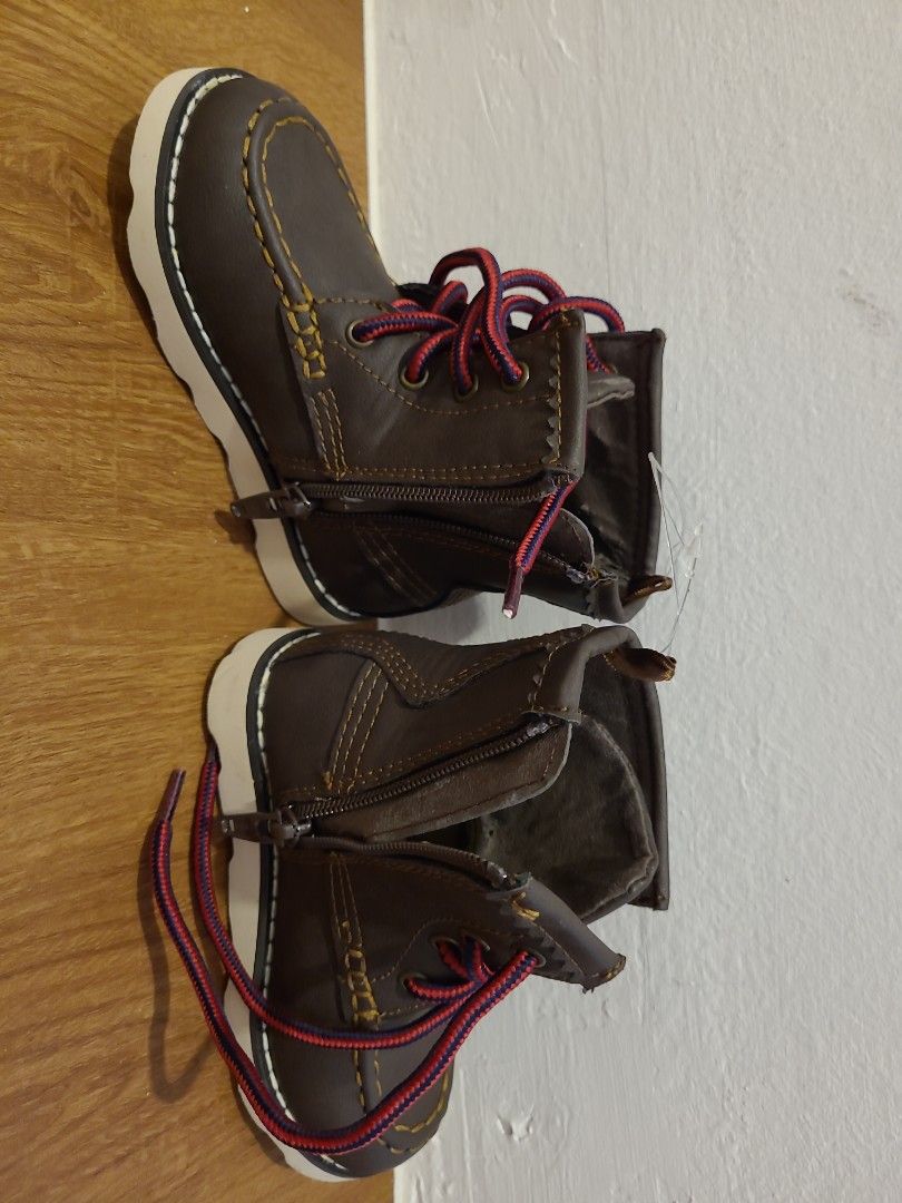 Gap childrens clearance boots