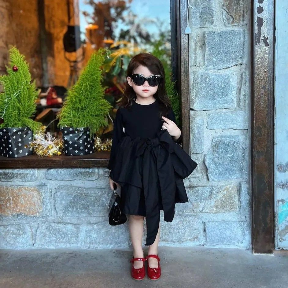 Girls little clearance black dress