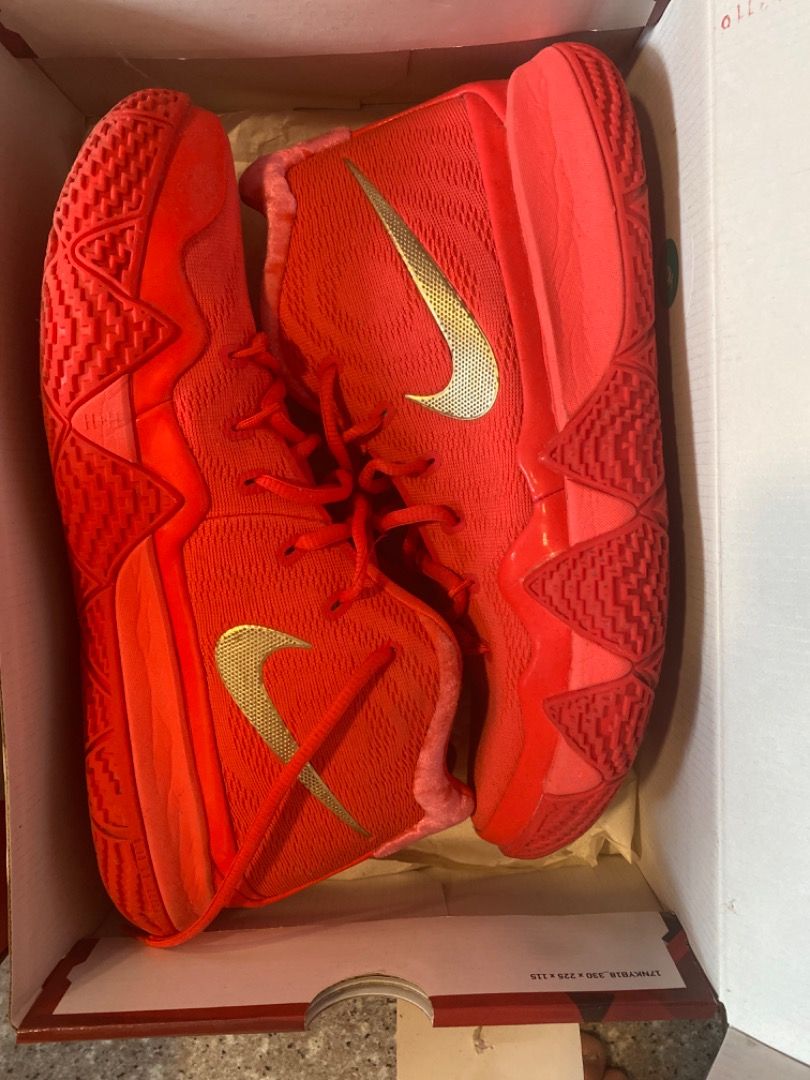 Kyrie 4 Red Carpet