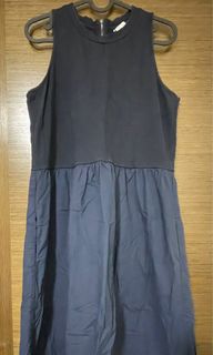 (Category: ) located in . Submitted by onlysells (Listing ID 1210111654, Image 1). Description: .