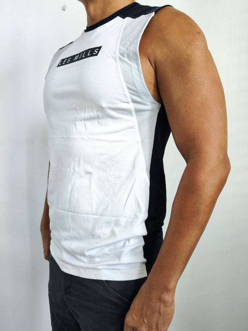 Les Mills Sleeveless Gym Wear Singlet