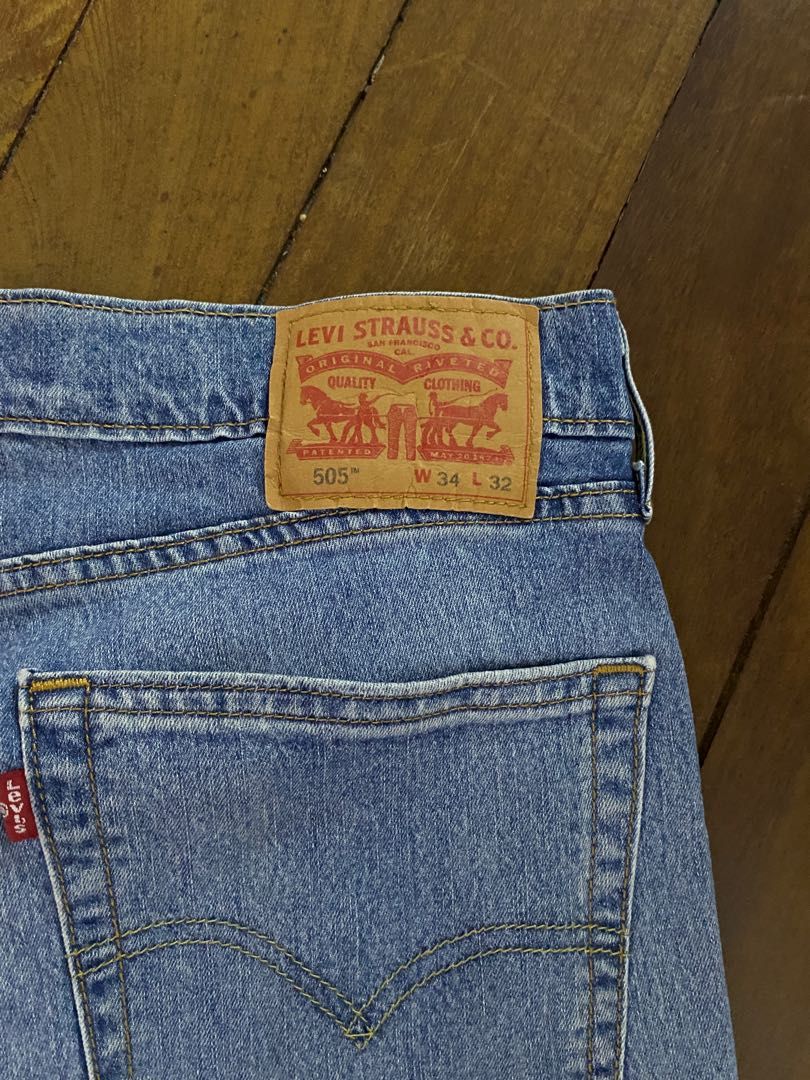 Levis sunway pyramid store