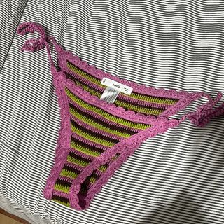 (Category: ) located in . Submitted by Paloma (Listing ID 1210083040, Image 1). Description: .