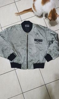 (Category: ) located in . Submitted by thrift4logy (Listing ID 1210112536, Image 1). Description: .