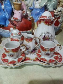 Miniature tea cups set