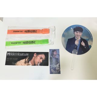 （分類：）位於 。 由 hoonieeeontop 提交（商品編號 1210158786，圖片 1）。簡介： 。