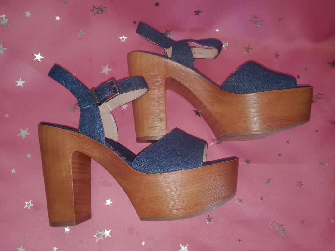 Carinda platform sandal sales