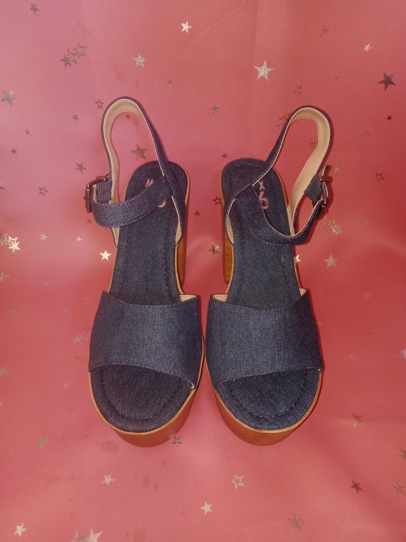 Carinda online platform sandal