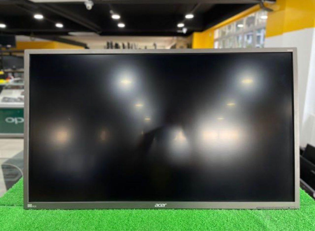 Monitor 32inch 4K, Computers & Tech, Parts & Accessories, Monitor