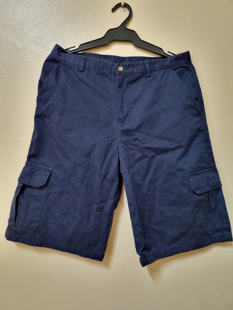 NAVY BLUE CARGO SHORTS, Men's Fashion, Bottoms, Shorts on Carousell