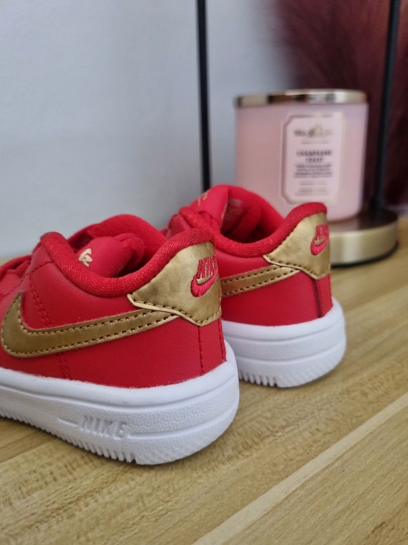 Red and gold discount air force ones