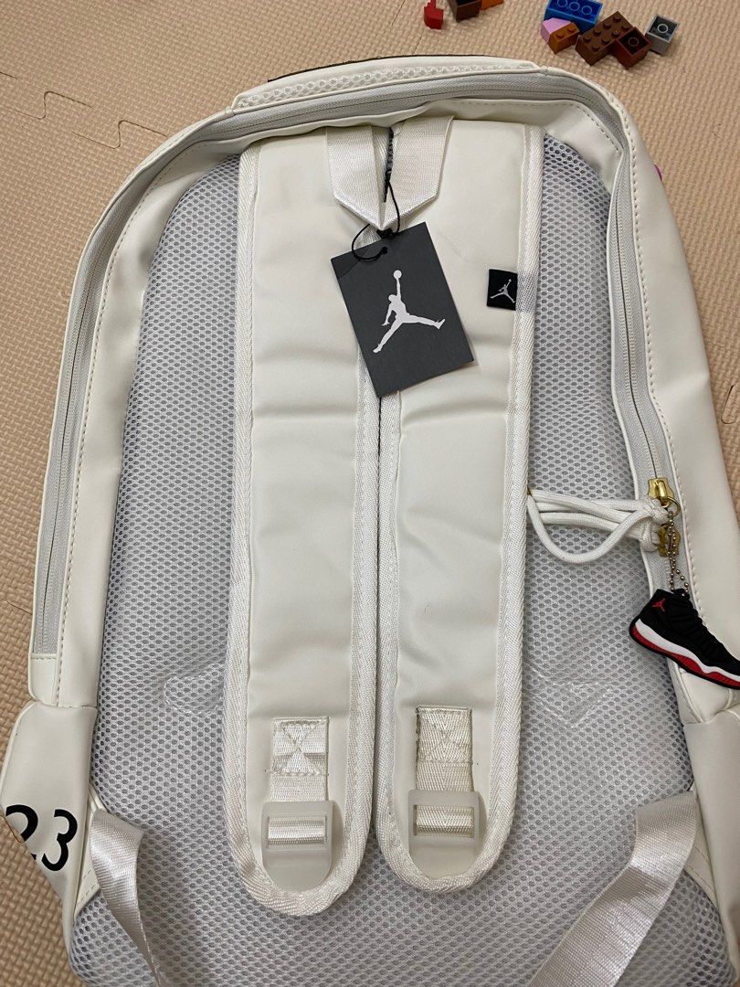 Nike Laptop Bag, Women's Fashion, Bags & Wallets, Backpacks on Carousell