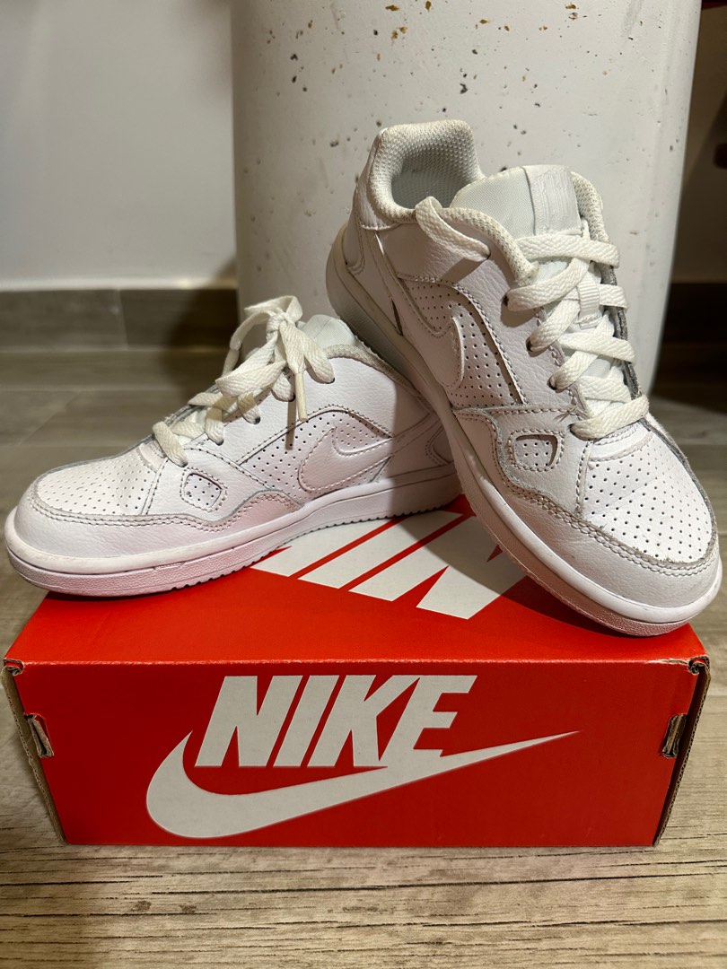 Nike son of force red shop
