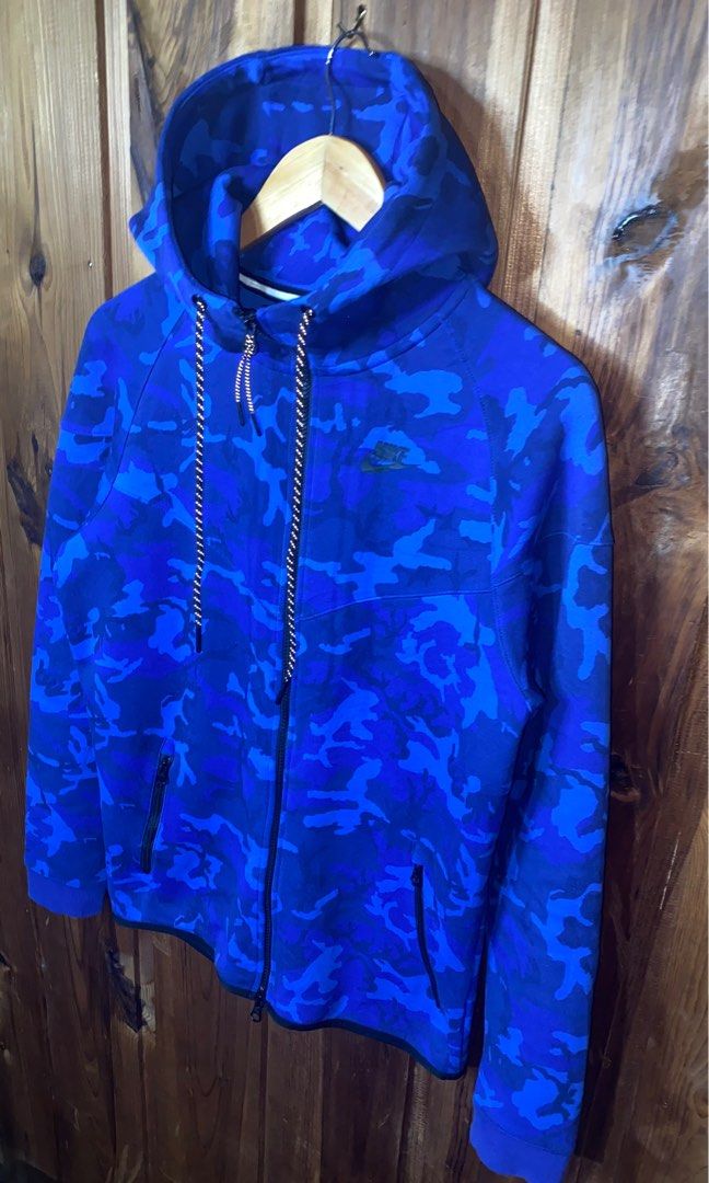 Blue camo clearance nike jacket