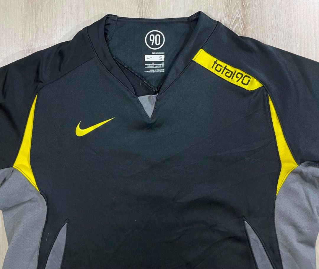 Nike total 90 youth discount