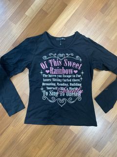 of this sweet rainbow graphic baby tee vintage thrifted y2k 
