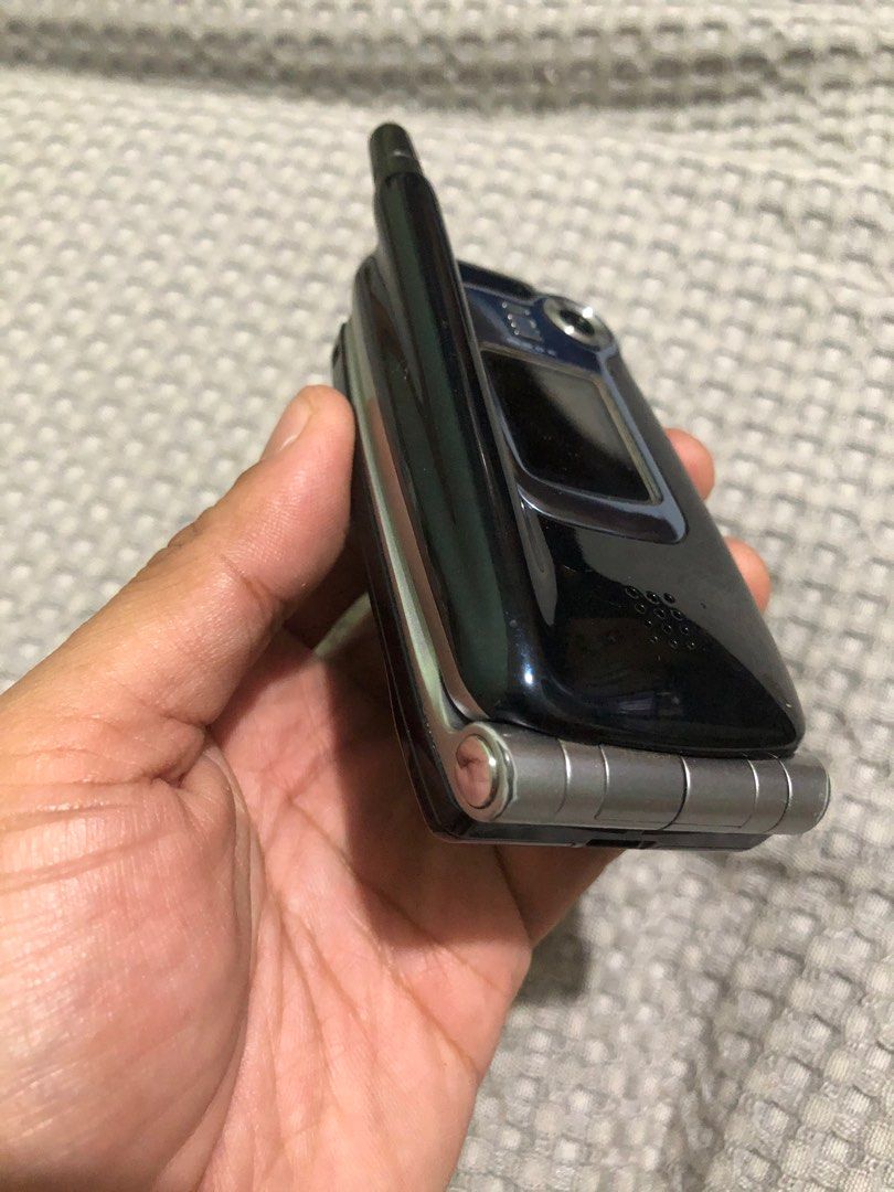 Old flip phone, Hobbies & Toys, Memorabilia & Collectibles, Vintage ...