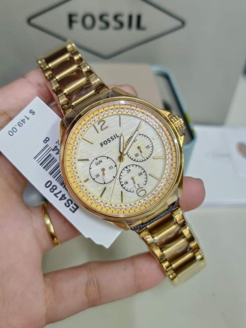 Fossil sales es 4699