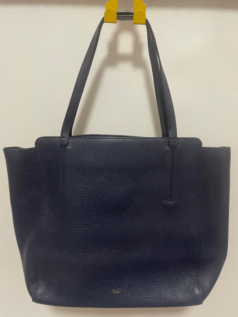 Oroton avalon bag sales